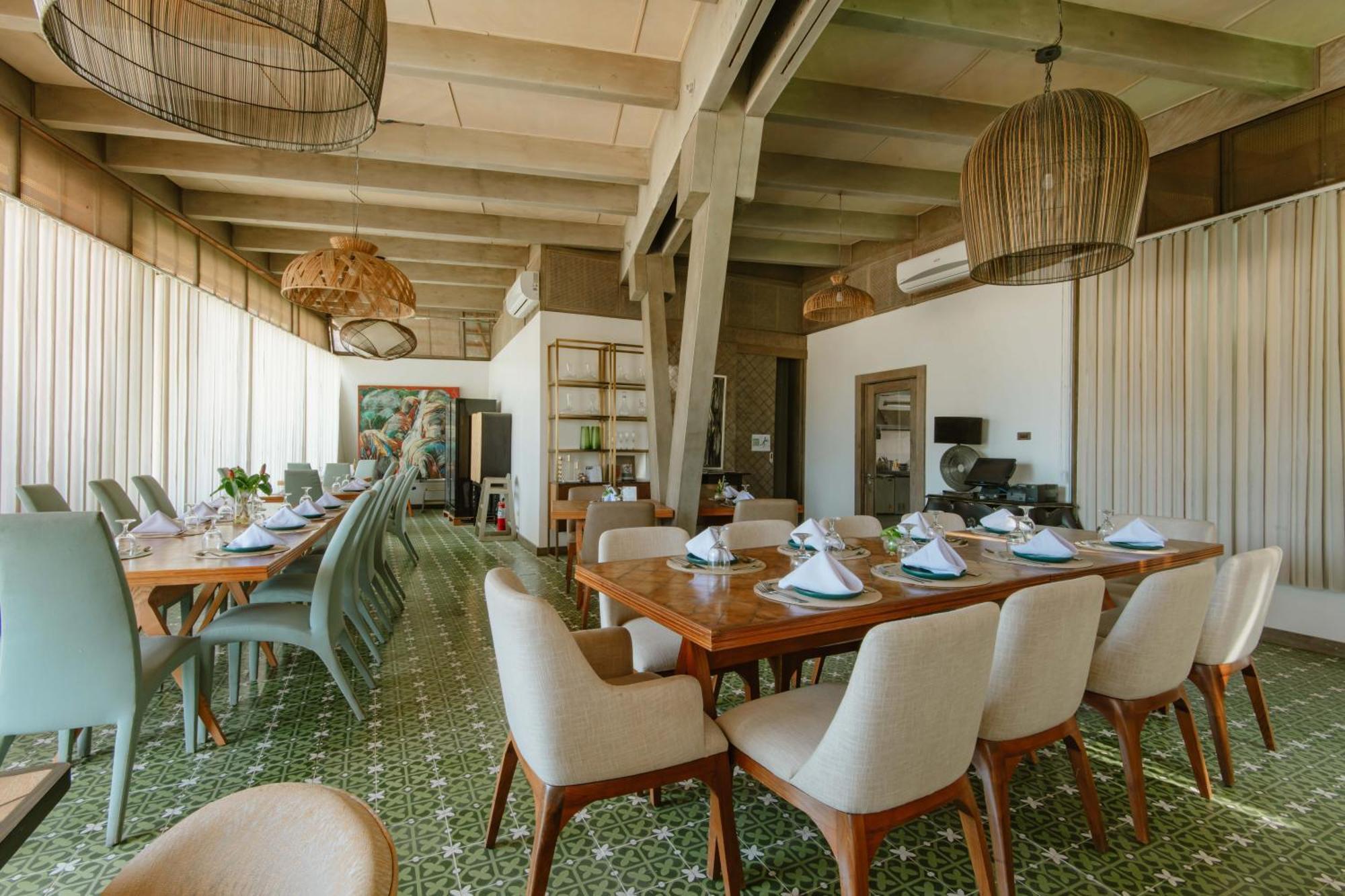 Asmara Urban Resort & Lifestyle Village Powered By Aston Себу Экстерьер фото