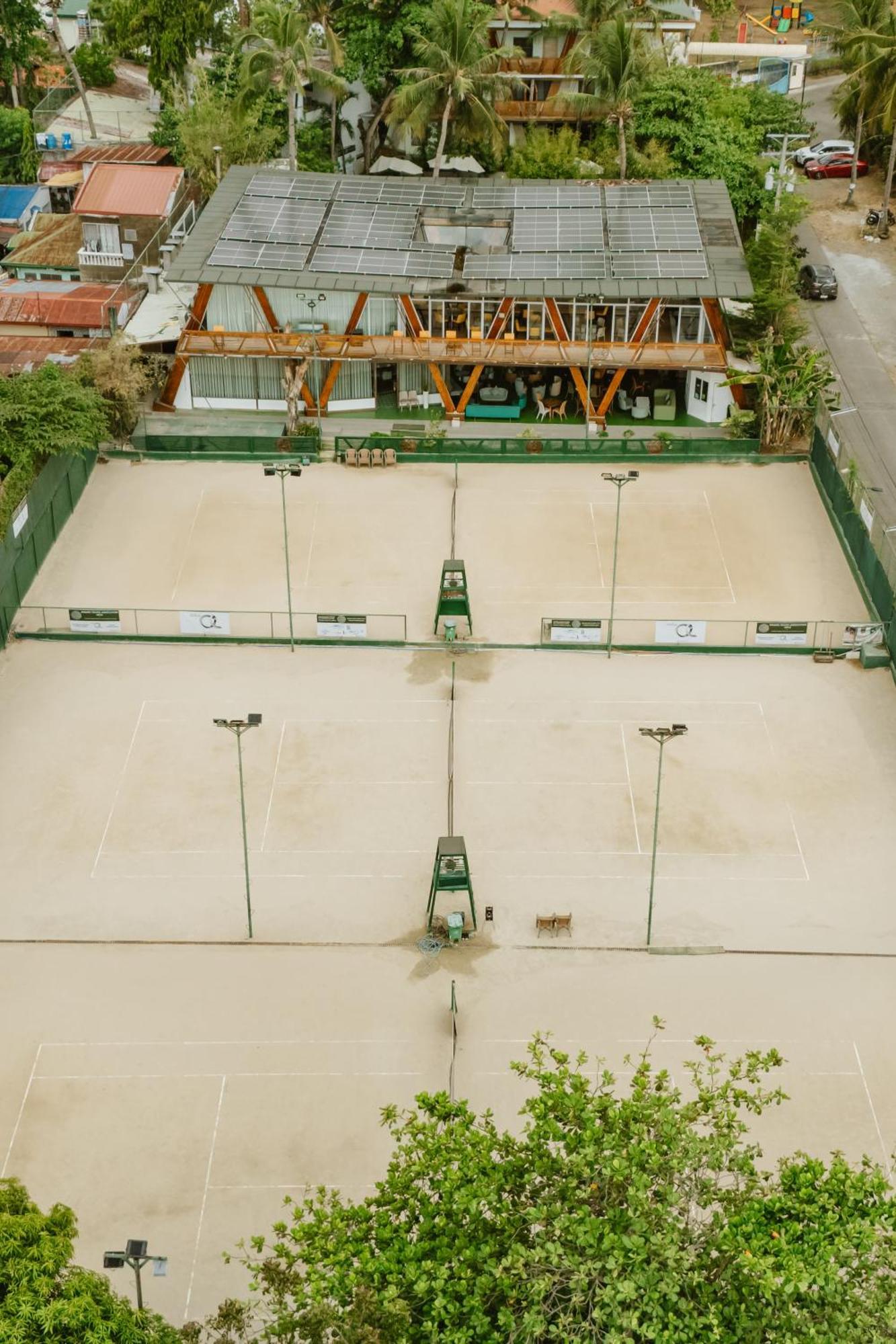 Asmara Urban Resort & Lifestyle Village Powered By Aston Себу Экстерьер фото